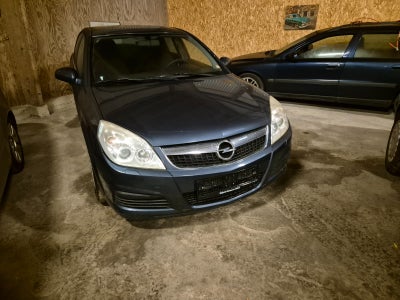 Opel Vectra 1,8 16V 140 Limited 5d