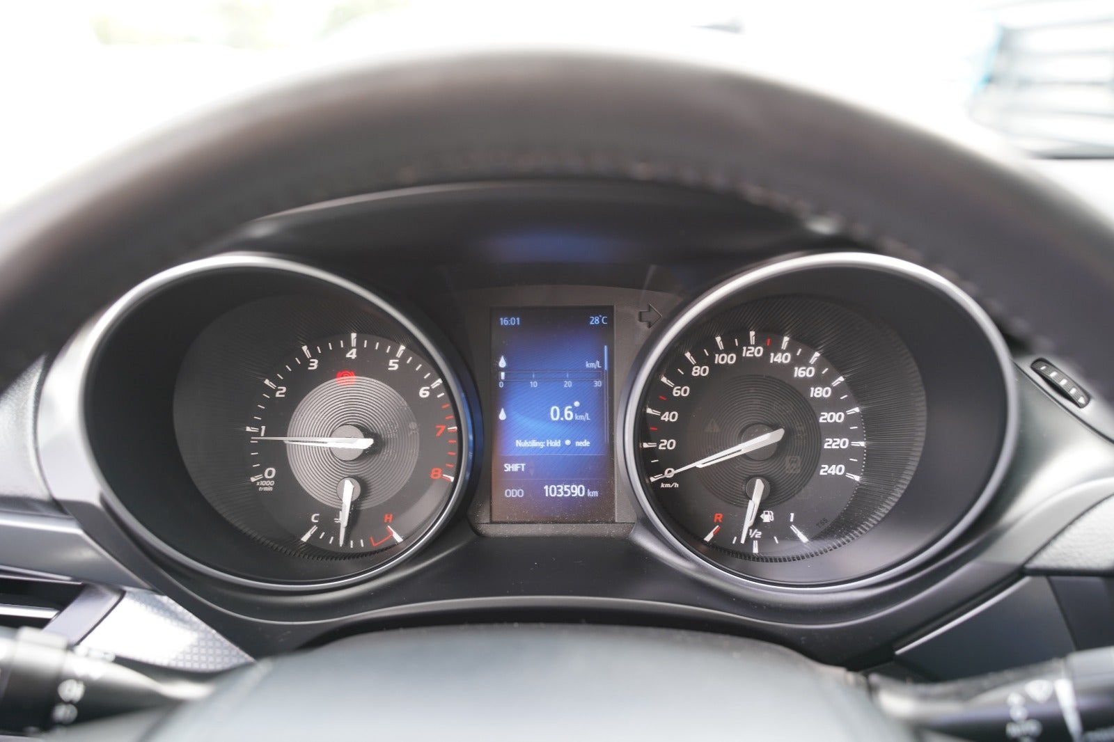 Billede af Toyota Avensis 1,8 VVT-i T2 Executive