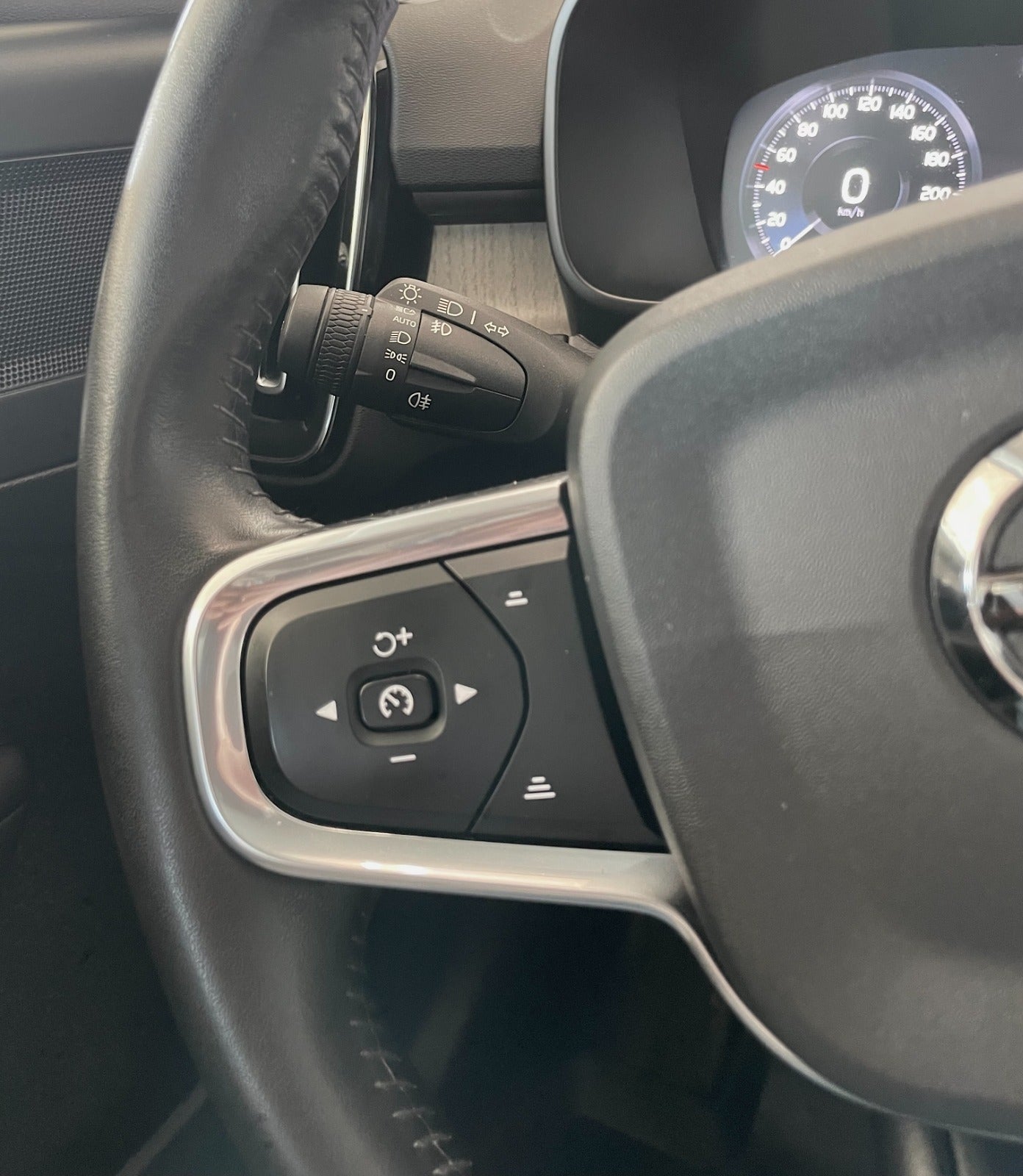 Billede af Volvo XC40 2,0 D3 150 Inscription aut.