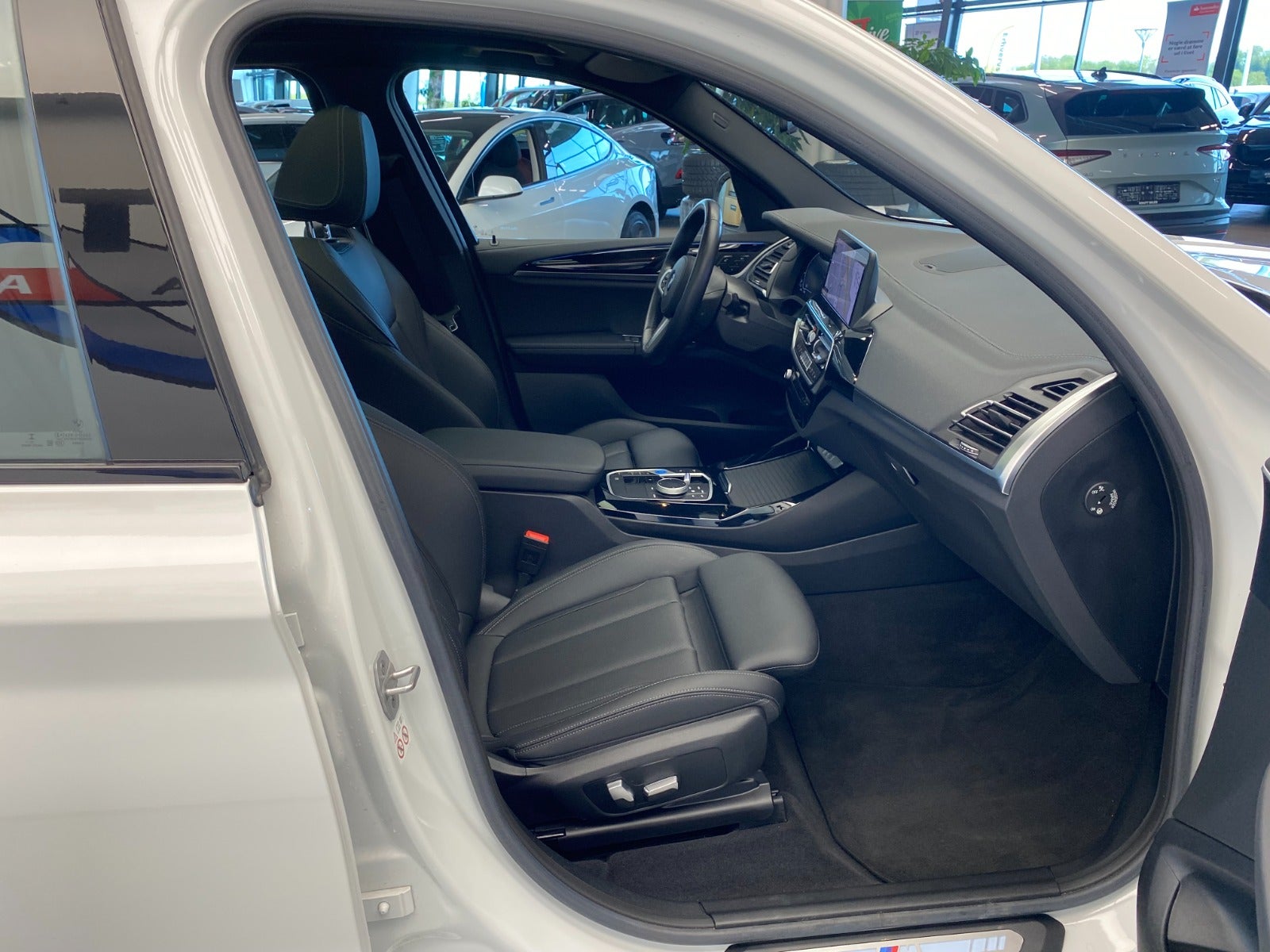 Billede af BMW iX3  Charged M-Sport