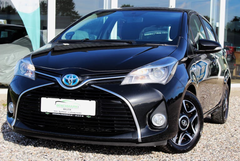 Toyota Yaris Hybrid H2 e-CVT