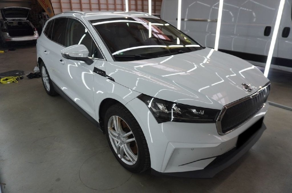 Skoda Enyaq iV Plus Loft