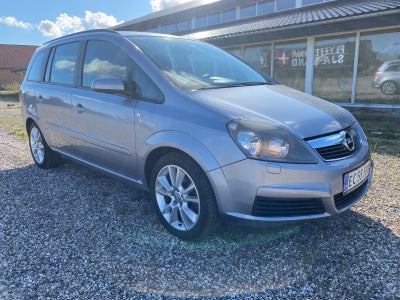 Opel Zafira 2,2 16V Enjoy 5d