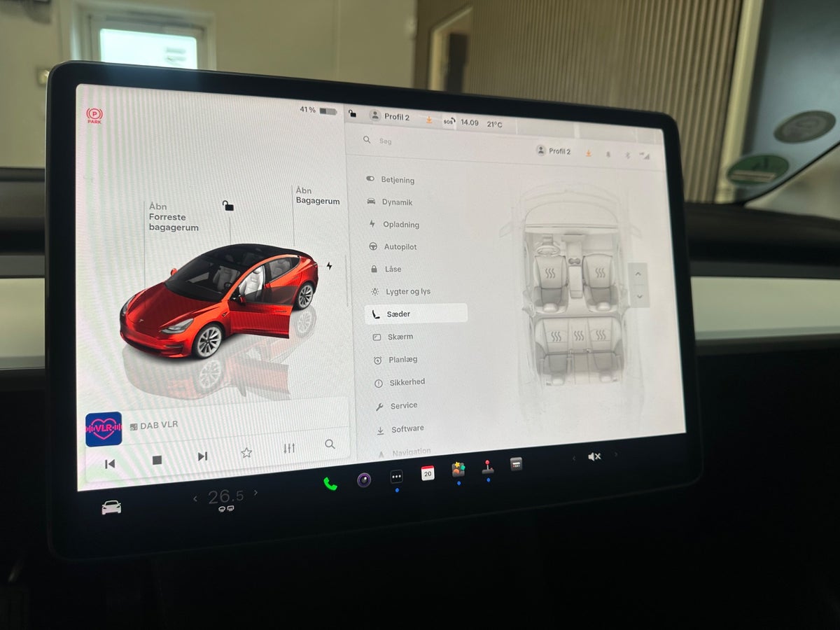 Tesla Model 3 Standard Range+ RWD Tesla Model 3 Standard Range+ RWD