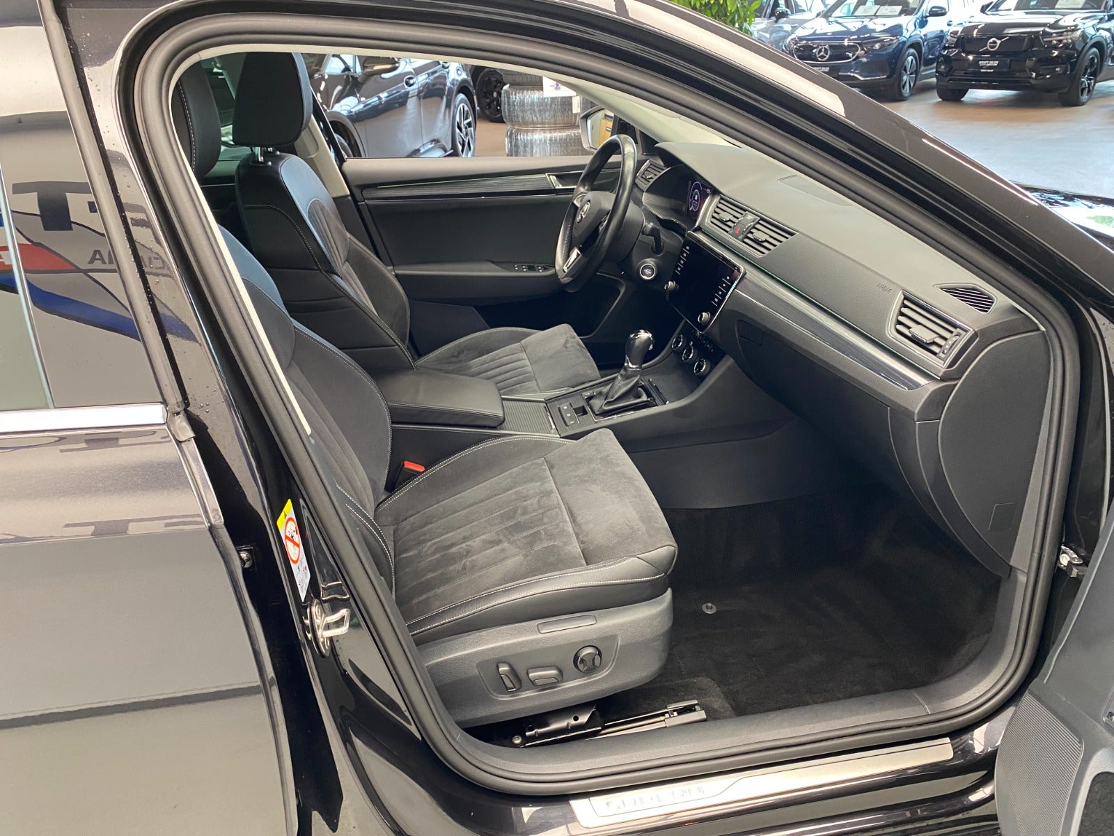 Billede af Skoda Superb 2,0 TDi 190 Business Executive Combi DSG