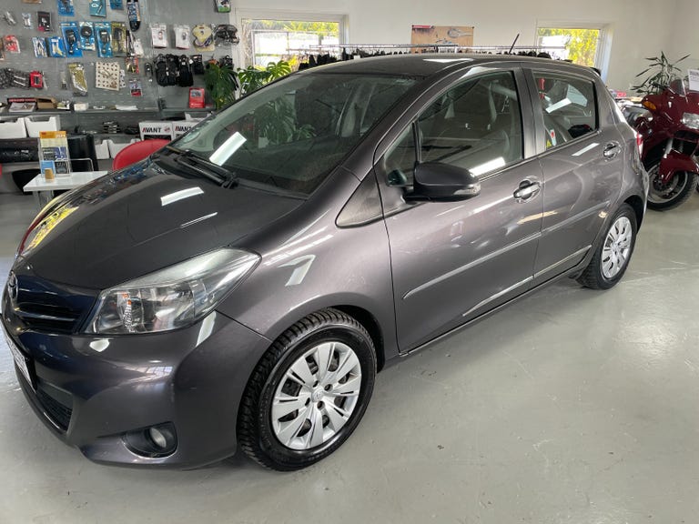 Toyota Yaris VVT-i T2 Touch MDS