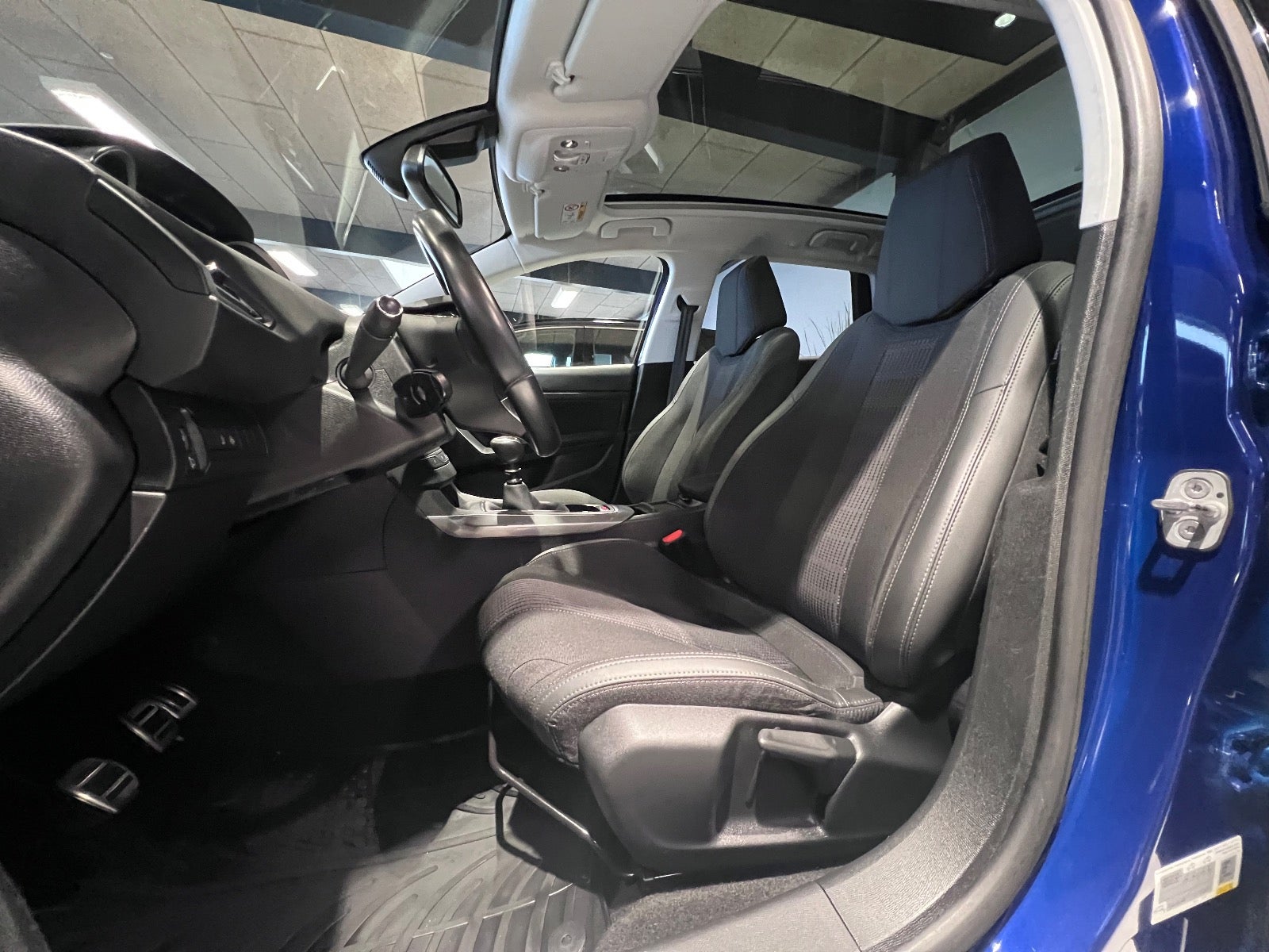 Billede af Peugeot 308 1,5 BlueHDi 130 Allure Lux SW