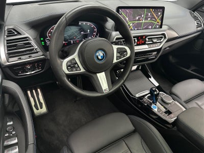 BMW iX3 Charged Plus M-Sport billede 2