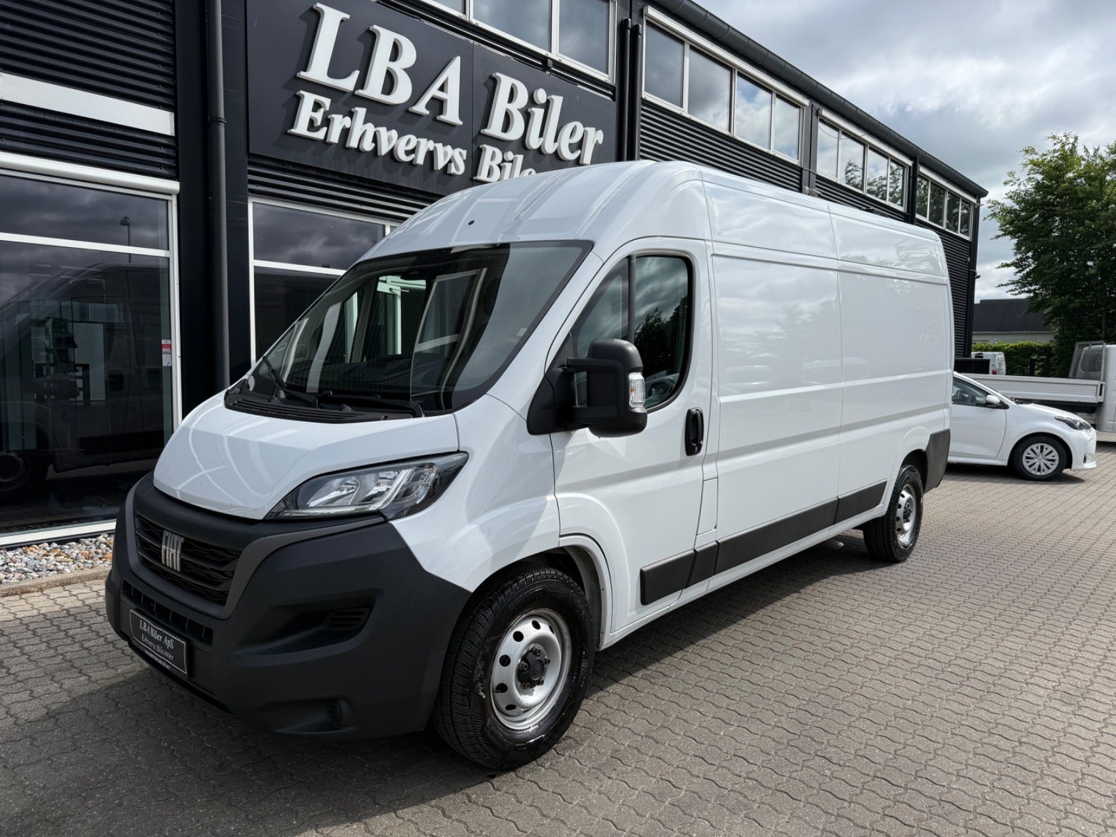LBA Biler ApS - Fiat Ducato 35 MJT 160 Kassevogn L3H2 aut.
