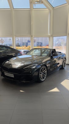 BMW Z4 3,0 M40i Roadster Connected aut. 2d