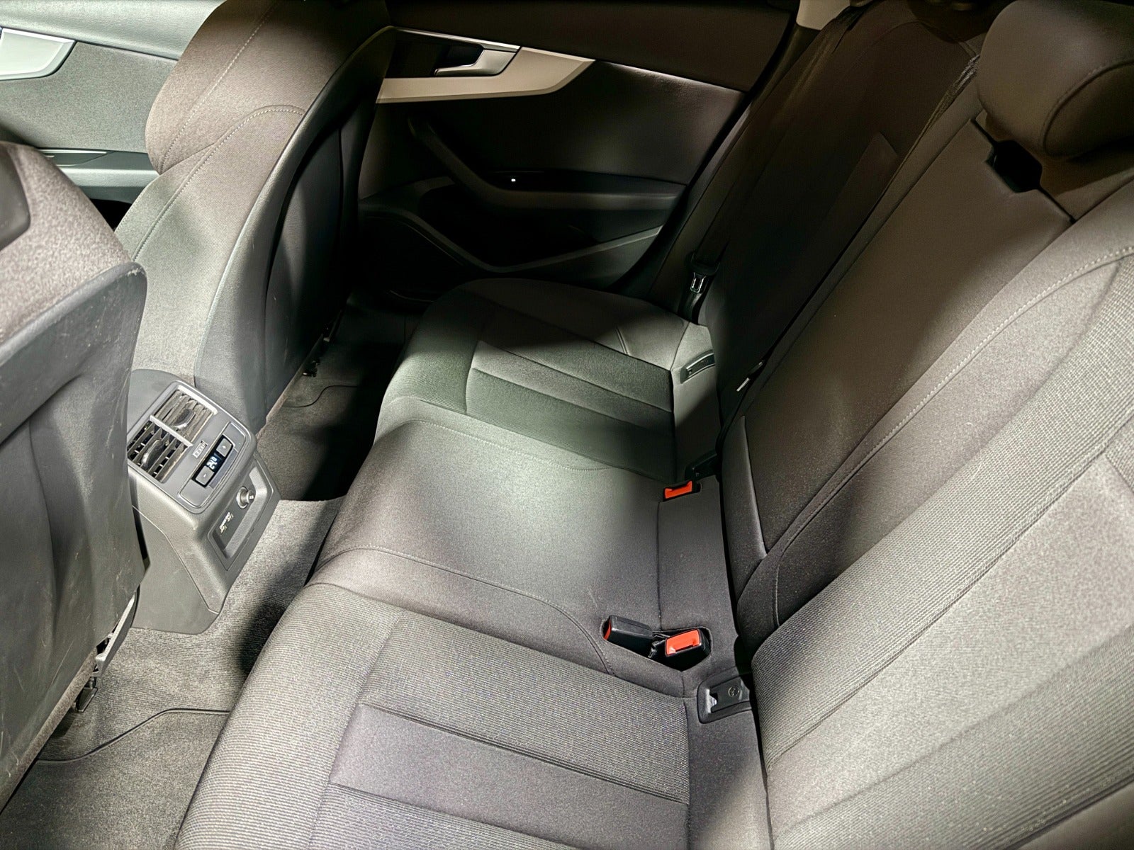 Billede af Audi A4 40 TFSi Prestige plus Avant S-tr.