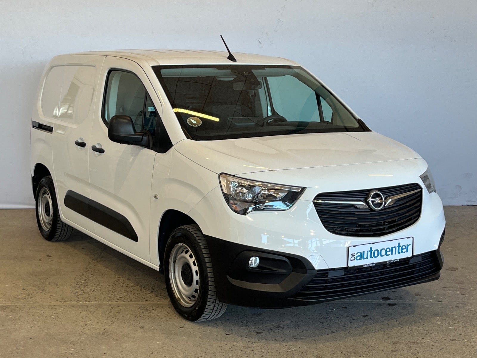 Opel Combo D 102 Enjoy+ L1V1