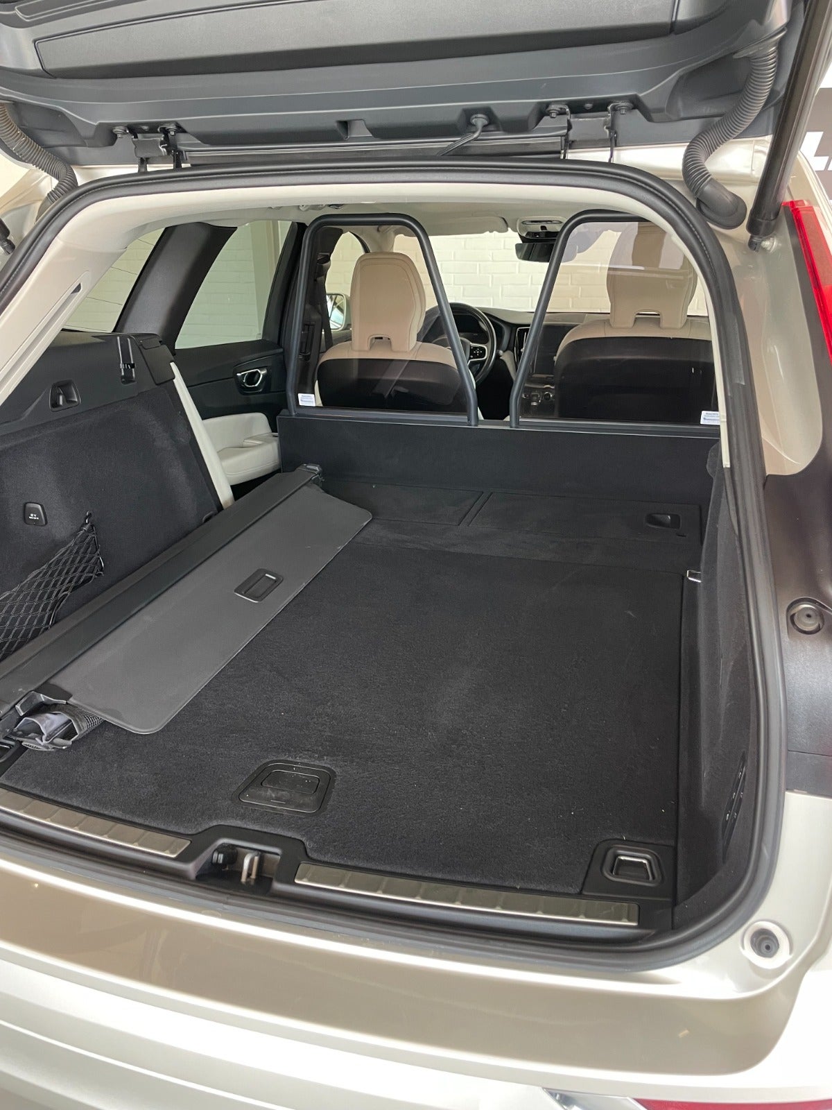 Billede af Volvo XC60 2,0 D5 235 Inscription aut. AWD Van