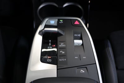 BMW iX2 eDrive20 Fully Charged M-Sport