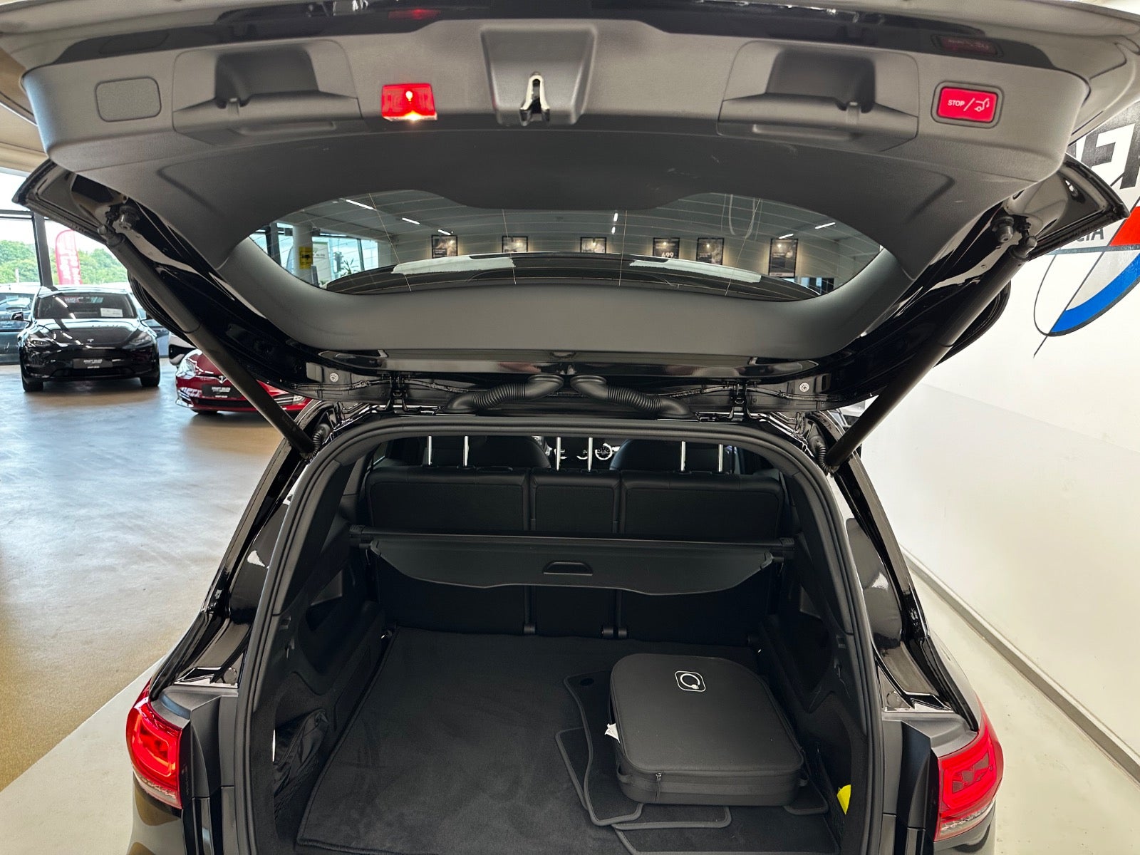 Billede af Mercedes EQB350  4Matic