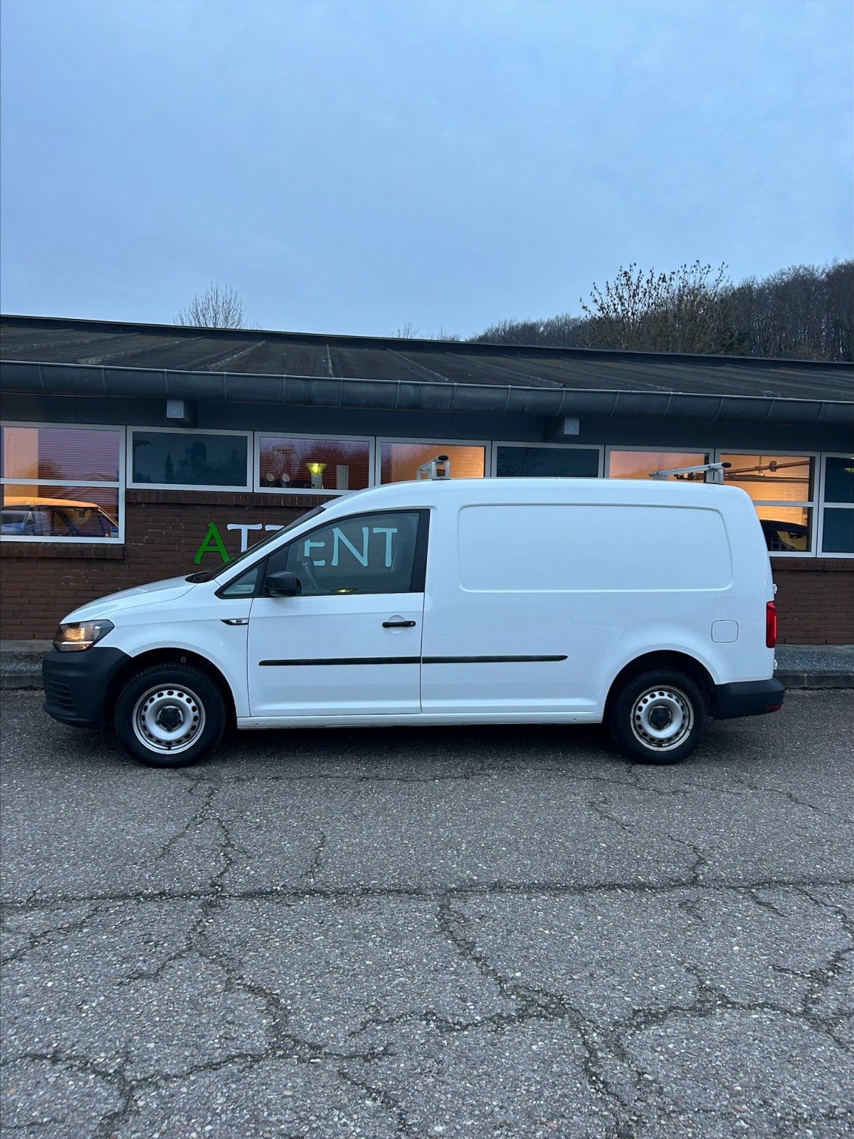 Billede af VW Caddy Maxi 2,0 TDi 102 BMT Van