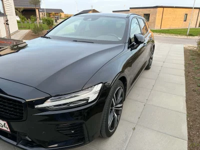Volvo V60 2,0 T6 ReCharge R-Design aut. AWD 5d