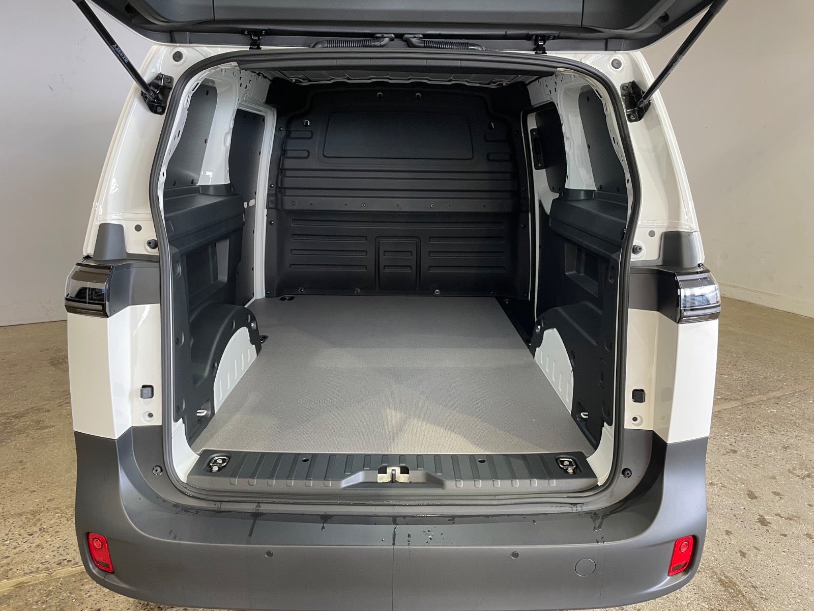 VW ID.Buzz Cargo Pro
