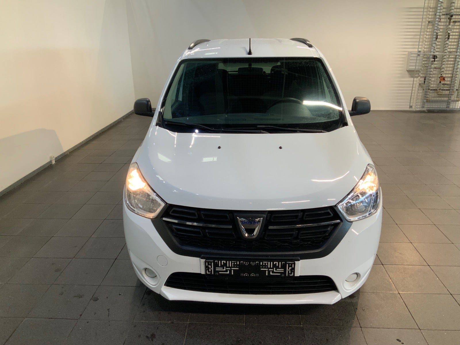 Dacia Lodgy (2/8)