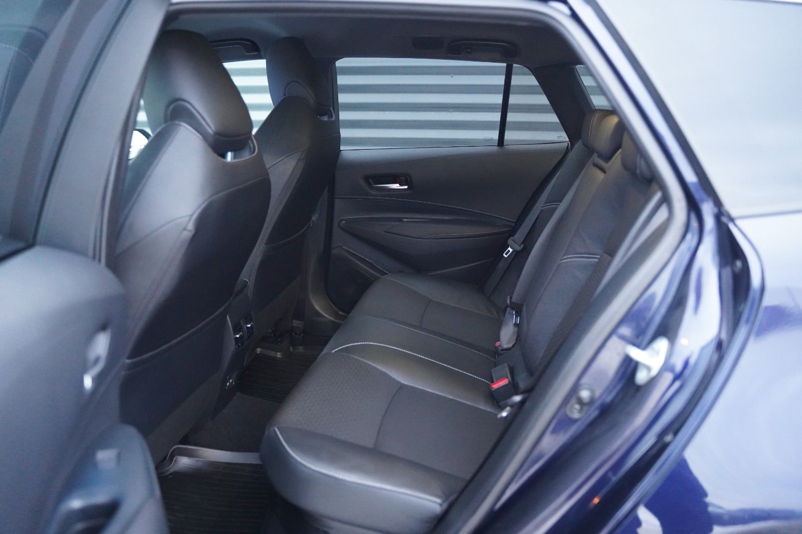 Billede af Toyota Corolla 2,0 Hybrid Elegant Touring Sports e-CVT