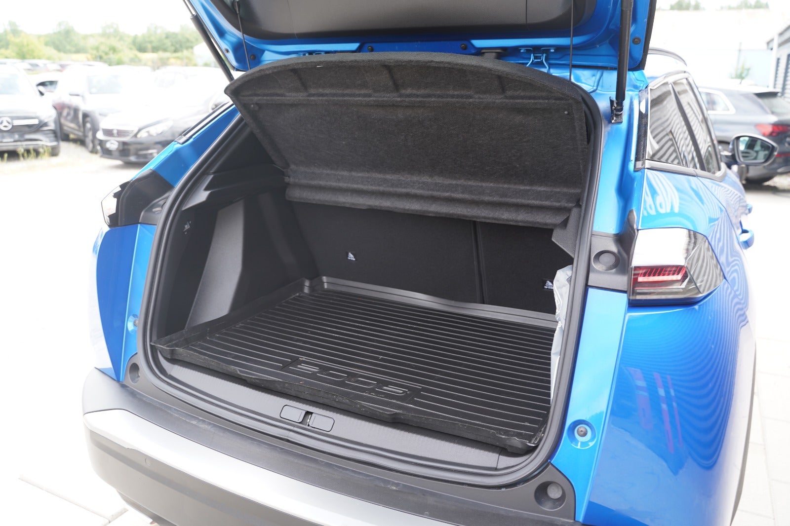 Billede af Peugeot 2008 1,2 PureTech 130 Allure EAT8
