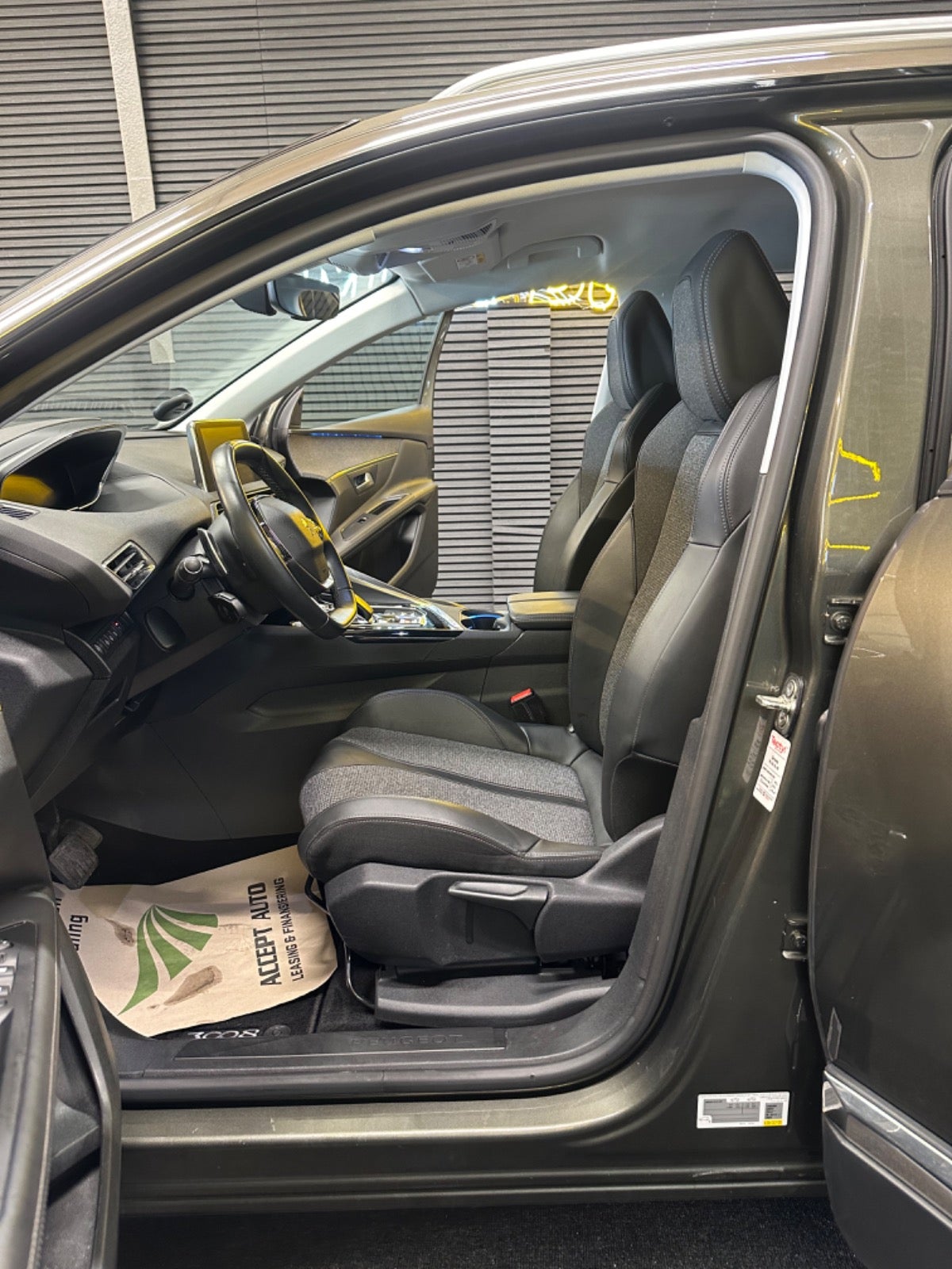 Billede af Peugeot 3008 1,6 Hybrid GT Line EAT8