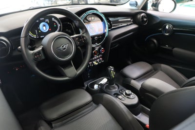 MINI Cooper SE Edition Premium Plus