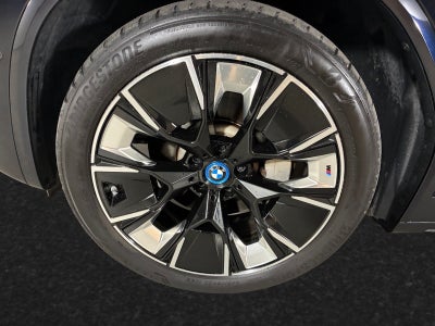 BMW iX3 Charged Plus M-Sport