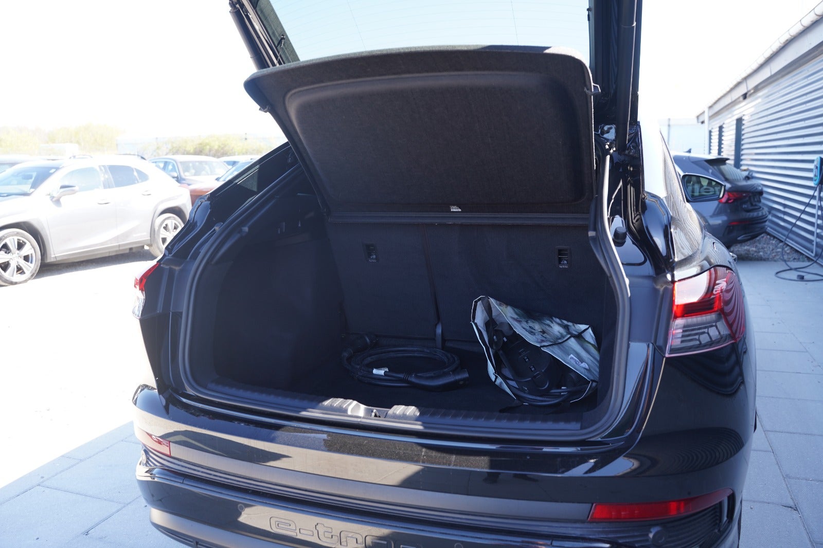 Billede af Audi Q4 e-tron 40 S-line Sportback