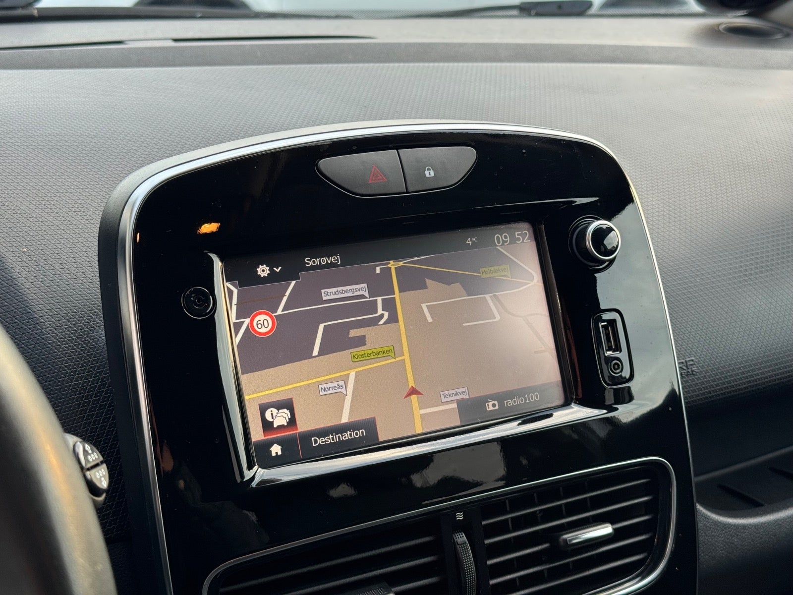 Billede af Renault Clio IV 0,9 TCe 90 Limited Sport Tourer