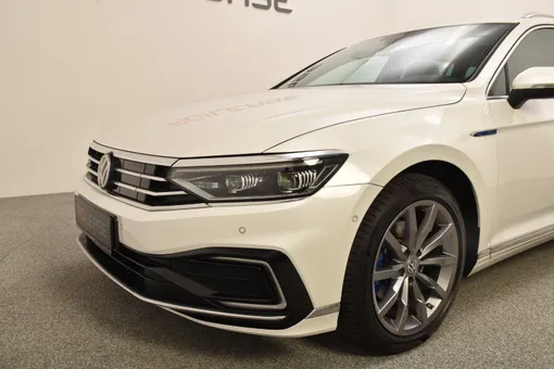 VW Passat GTE DSG