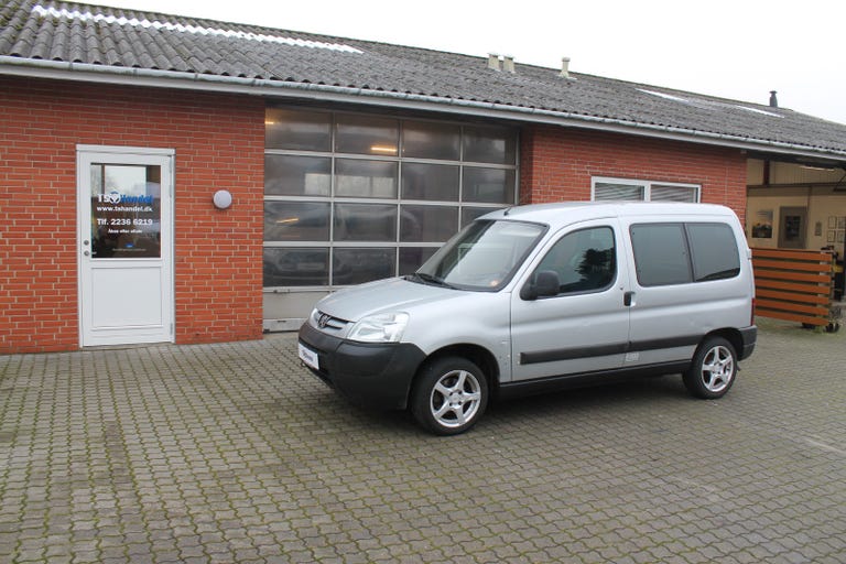 Peugeot Partner Van