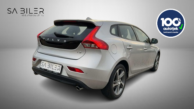 Volvo V40 2017