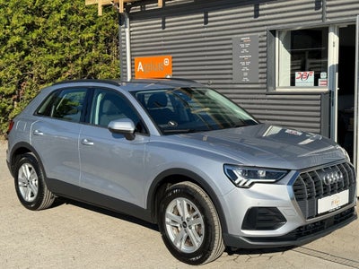 Audi Q3 45 TFSi e Attitude plus S-tr. 5d