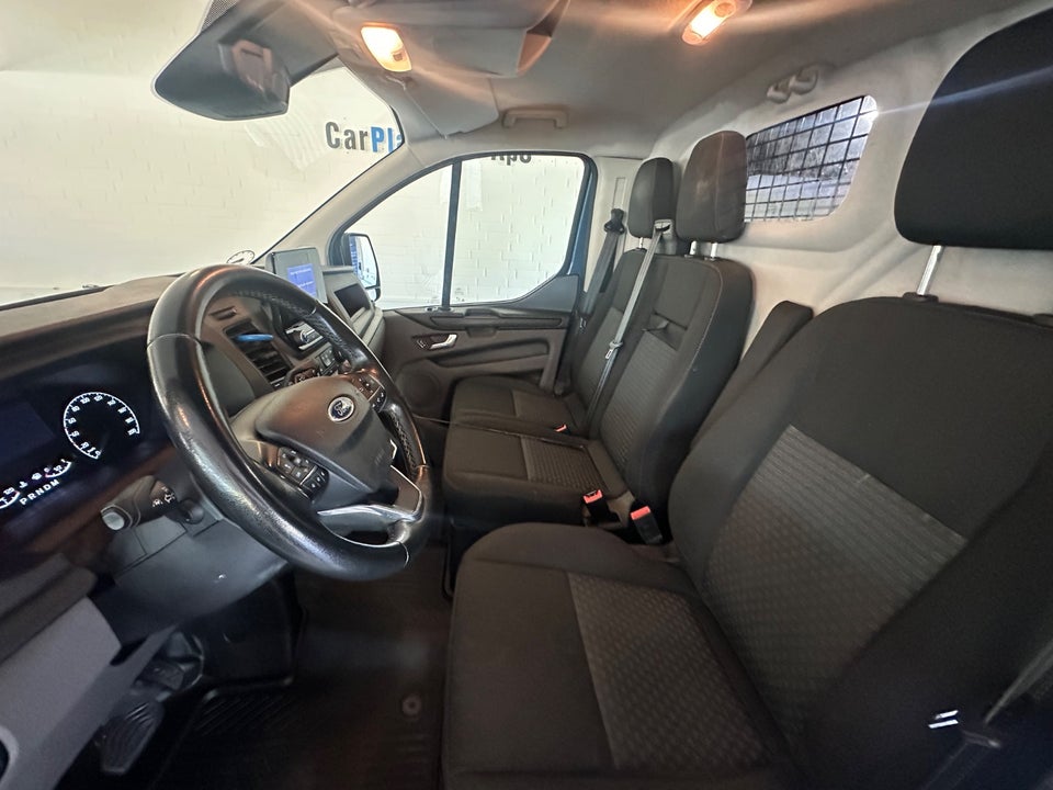 Ford Transit Custom 300 L1, Billede 4