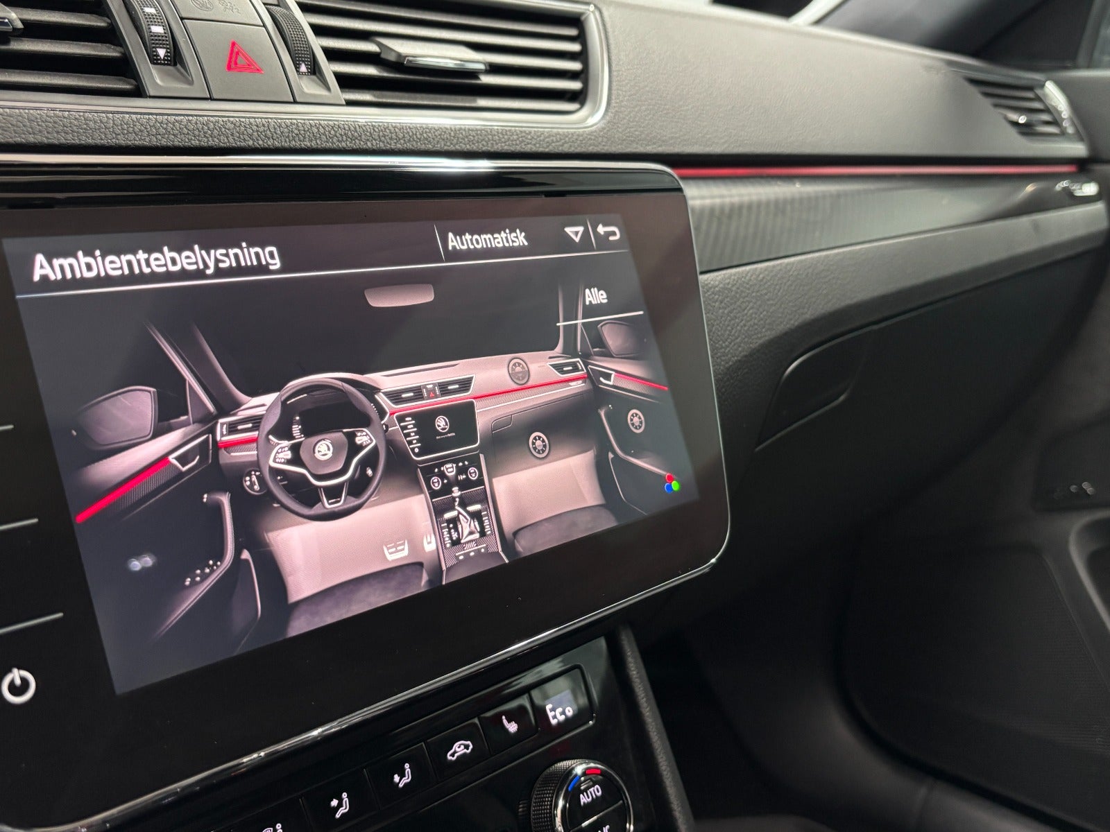 Billede af Skoda Superb 1,4 TSi iV Sportline Combi DSG