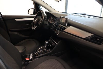 BMW 220d Active Tourer Advantage aut.