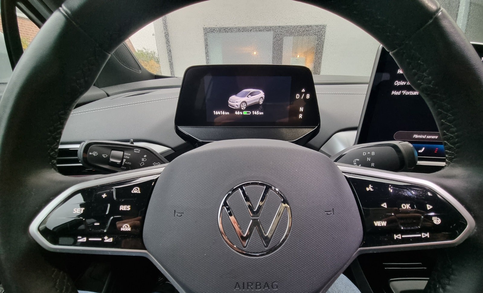 VW ID.4 Life