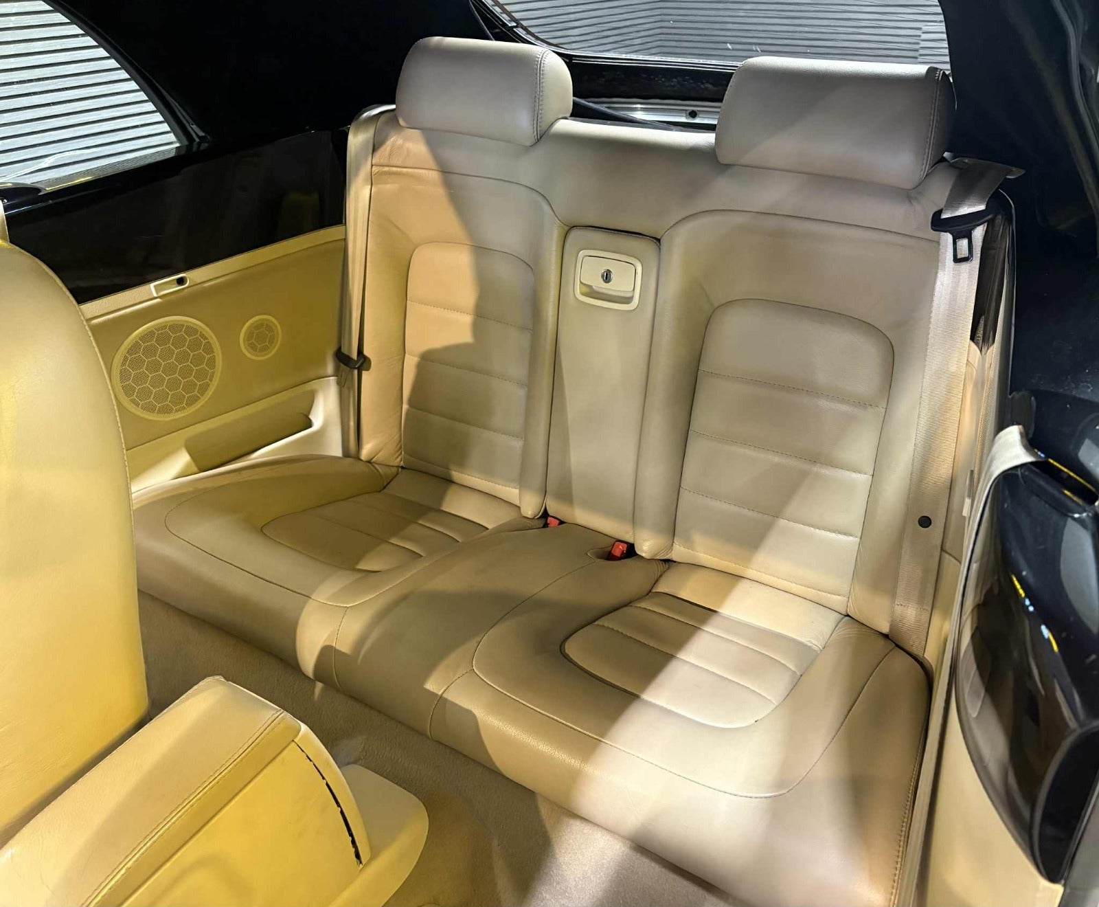 Billede af VW New Beetle 1,6 Trendline Cabriolet