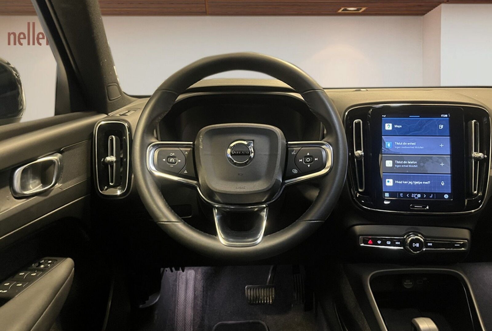 Volvo XC40 ReCharge Extended Range Plus