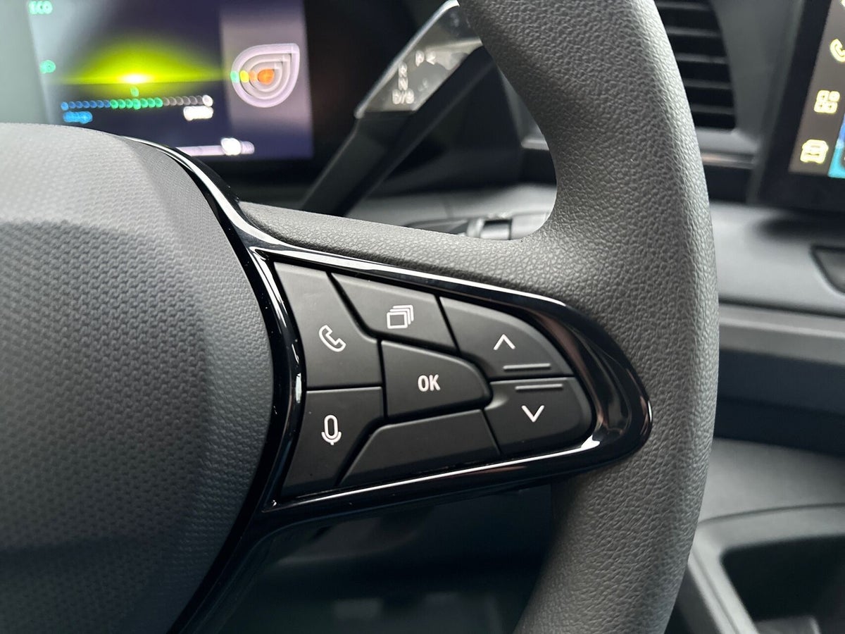 Renault Master V T35 E-Tech L3H2 Kassevogn Tekno billede 17