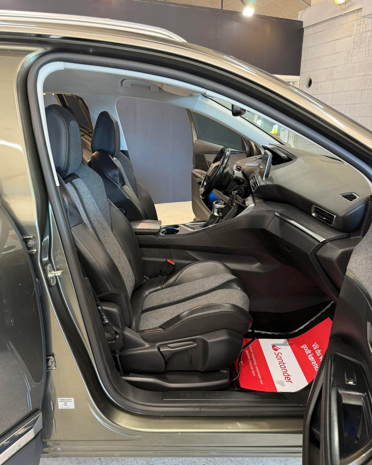 Billede af Peugeot 5008 1,5 BlueHDi 130 Allure 7prs