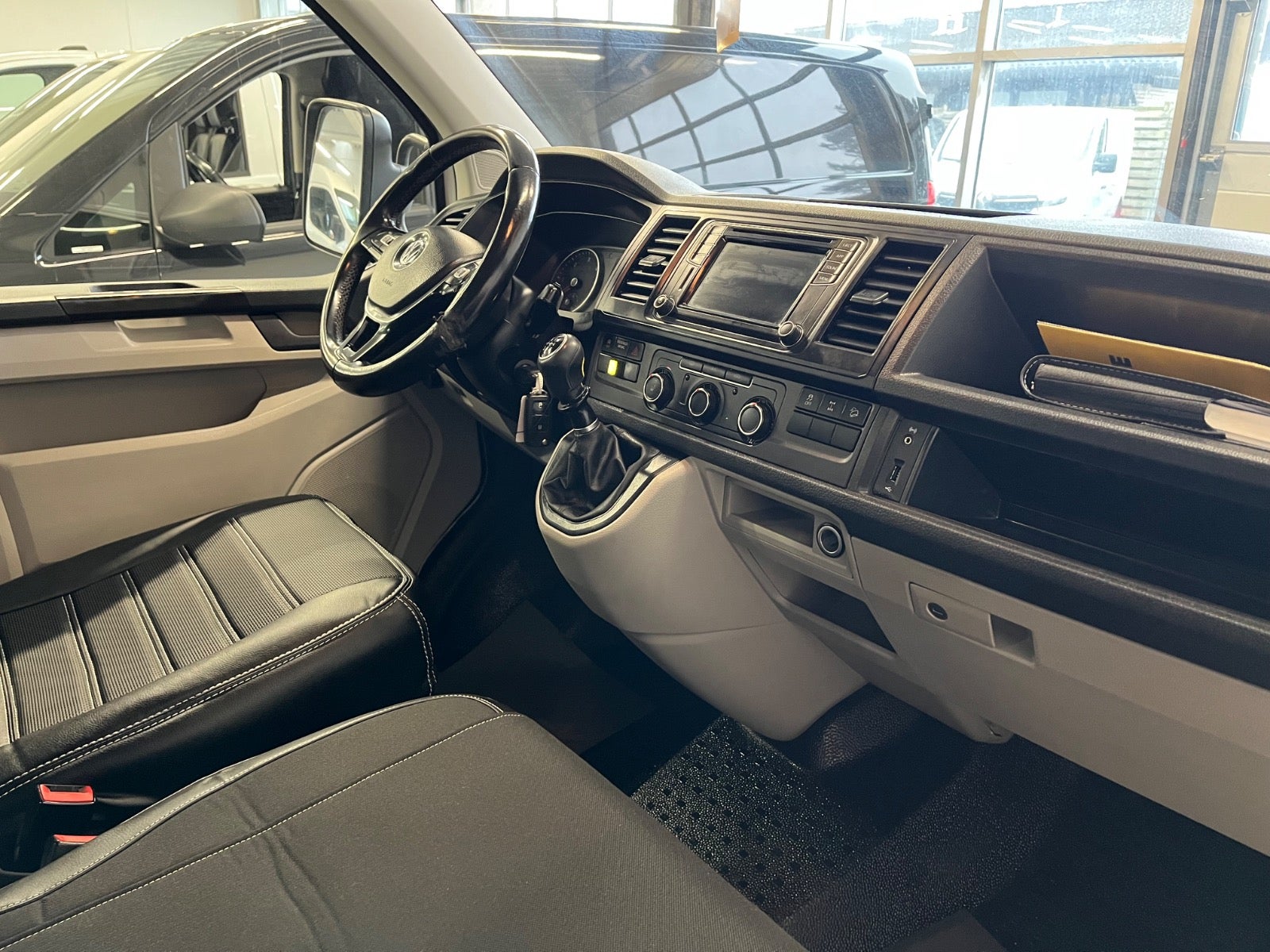 Billede af VW Transporter 2,0 TDi 150 Db.Kab m/lad 4Motion