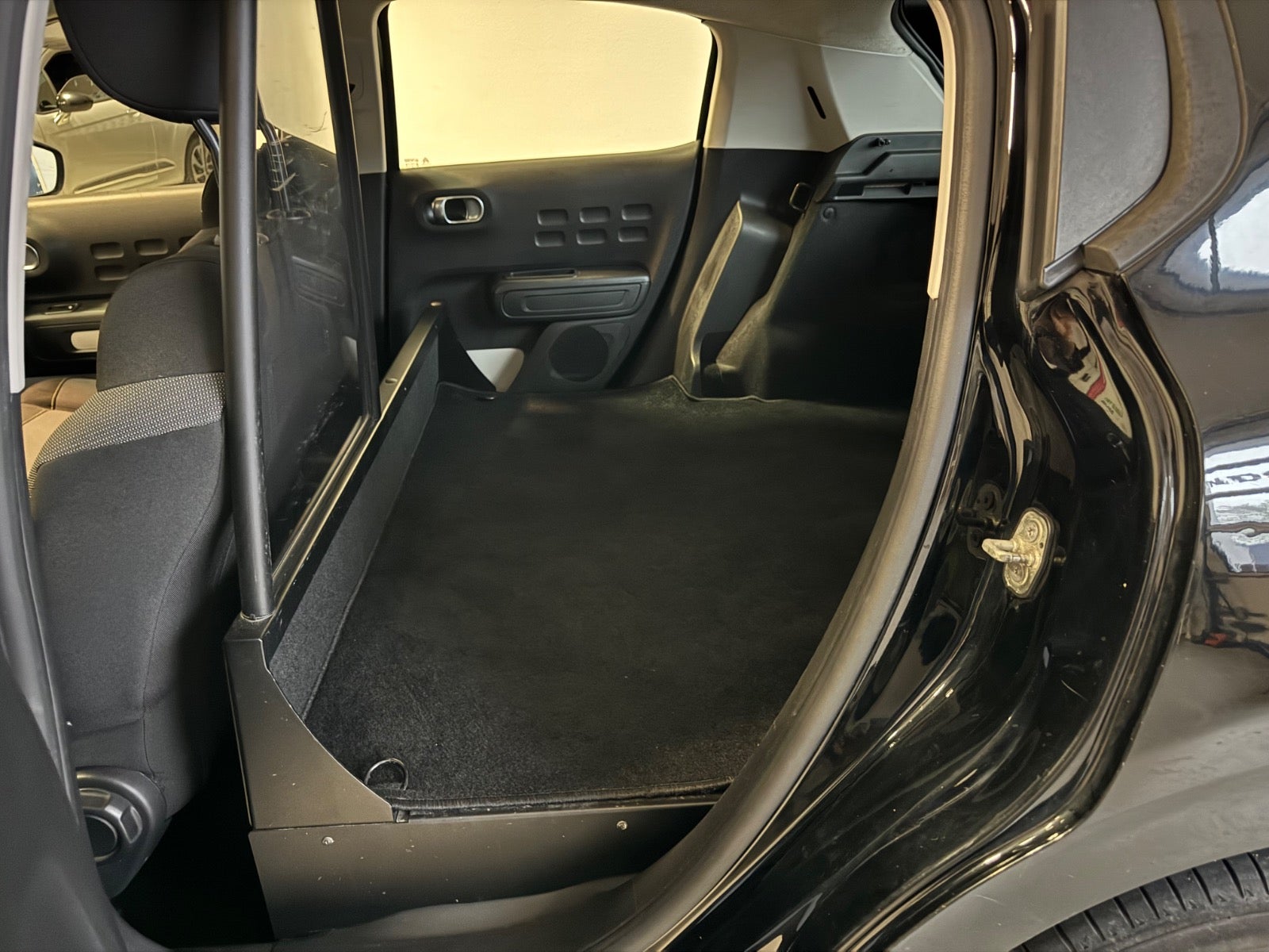 Citroën C3 PureTech 82 Iconic LTD Van