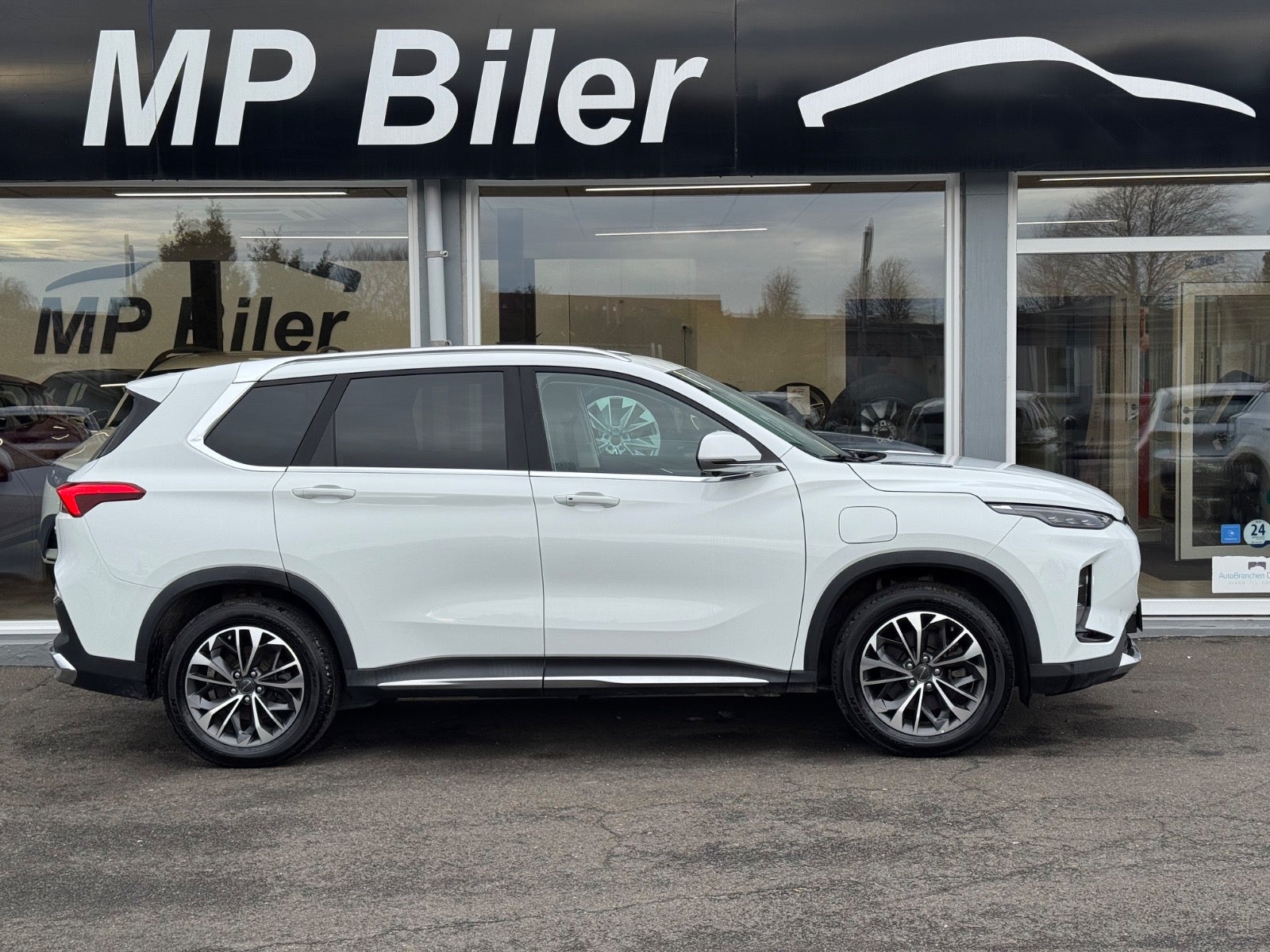 Billede af Maxus Euniq6 70 