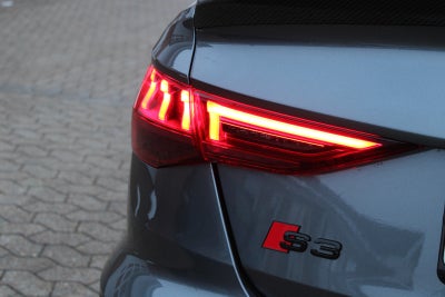 Audi S3 TFSi quattro S-tr.