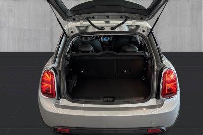 MINI Cooper SE Classic Trim