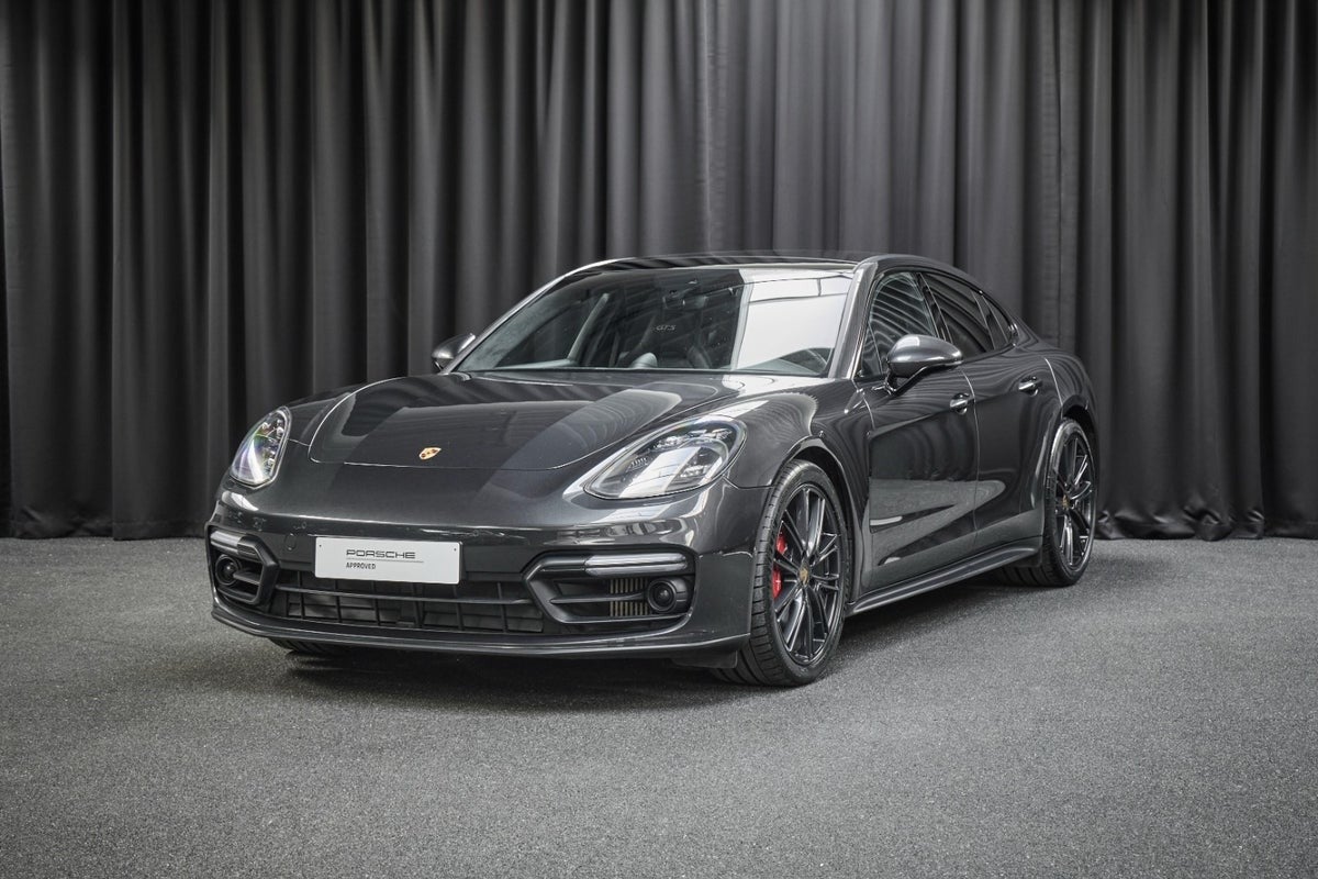Porsche Panamera GTS