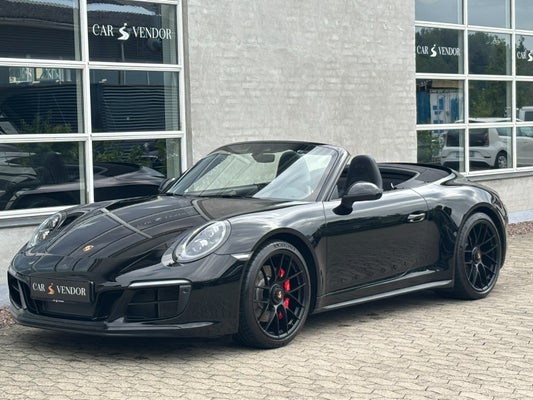 Porsche 911 Carrera 4 GTS Cabriolet PDK