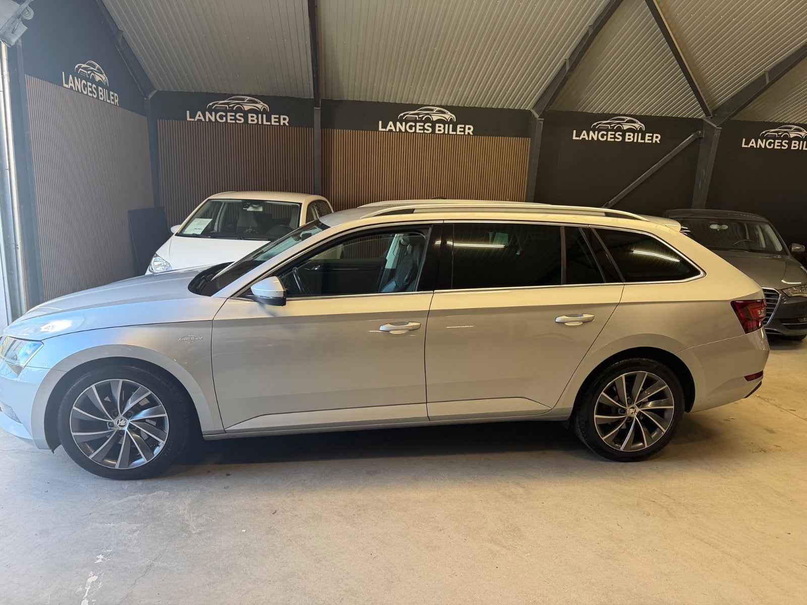 Skoda Superb TDi 190 Laurin & Klement Combi DSG - billede 4